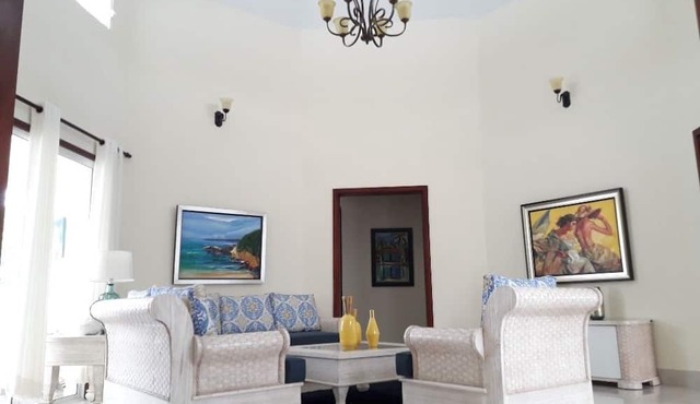 Villas HL Cabrera