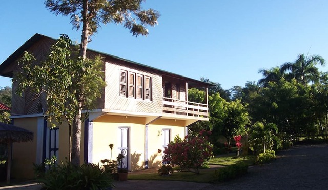 Los Bohios Campo Añil