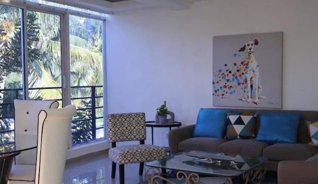 Fabulous apt 2 beds, AC, hot water, pool and bar - Bani 207