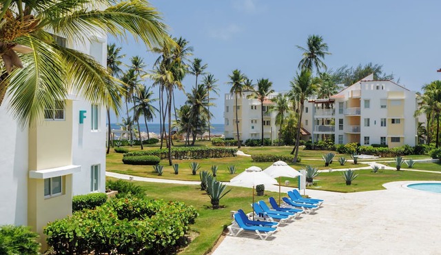 Playa Turquesa E-202 Premier Beachfront Ocean View 100mbps Wifi in Punta Cana