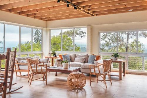 Majestic villa with stunning views in Jarabacoa in Buena Vista