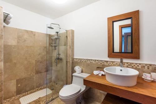 The Greatest 3BR Villa at Puerto Bahia in Sabana