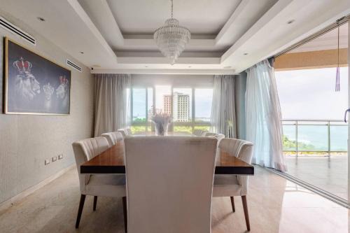 Apartamento de Lujo Frente al Mar con Jacuzzi in Santo Domingo