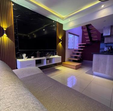 Modern and spacious penthouse in San Isidro in Mendoza