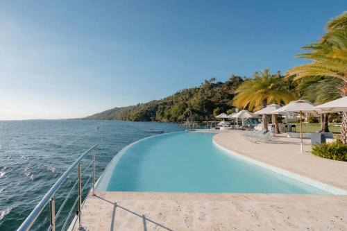 Luxurious Villa at Puerto Bahia with Great Views in Sabana