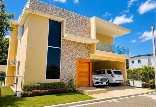 Lovely House,Pool,AC,Near Sea,Gym,BBQ,Puerto Silver in San Felipe de Puerto Plata