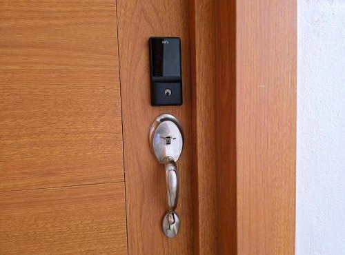 Apartamento Moderno con Piscina, Seguridad y Respaldo Electrico