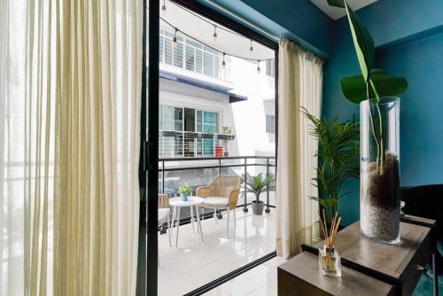 Thenaturalblues Downtownsd Poolgymcentric in Santo Domingo