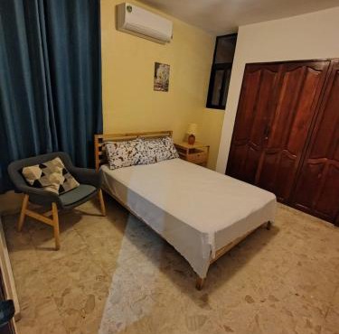 Double room with private bathroom