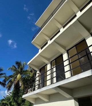 New and Spacious YARA-RI Apartment in La Majagua