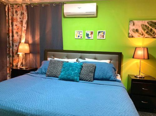 Spacious 3-Bedroom Apartment in Central Santo Domingo Este