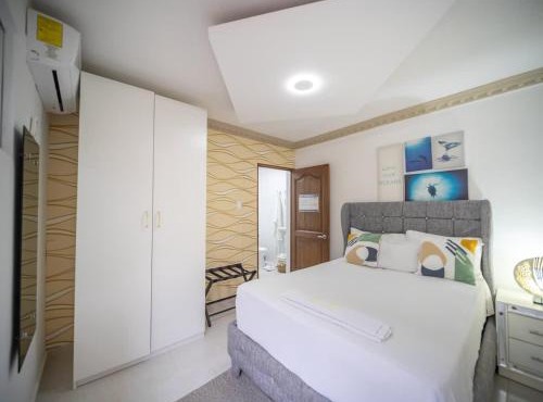 Room in the center with Outdoor Jacuzzi