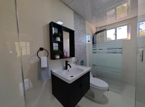 2 Bdrm 1 Bath Near River and Beach, 3L